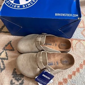 NWT BIRKENSTOCK BOSTON TAUPE 6-6.5
